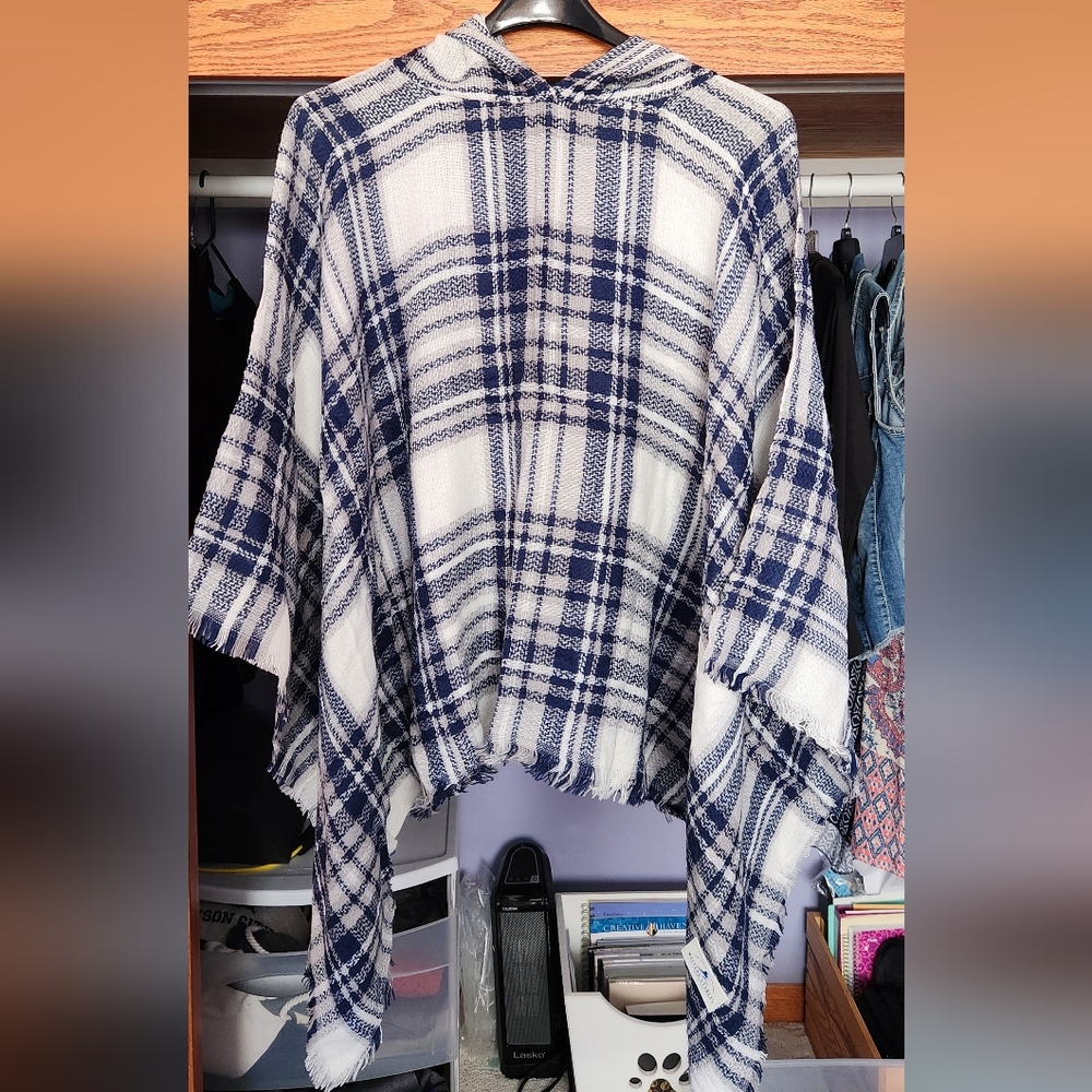 Owlcrate Scorpio Races Poncho